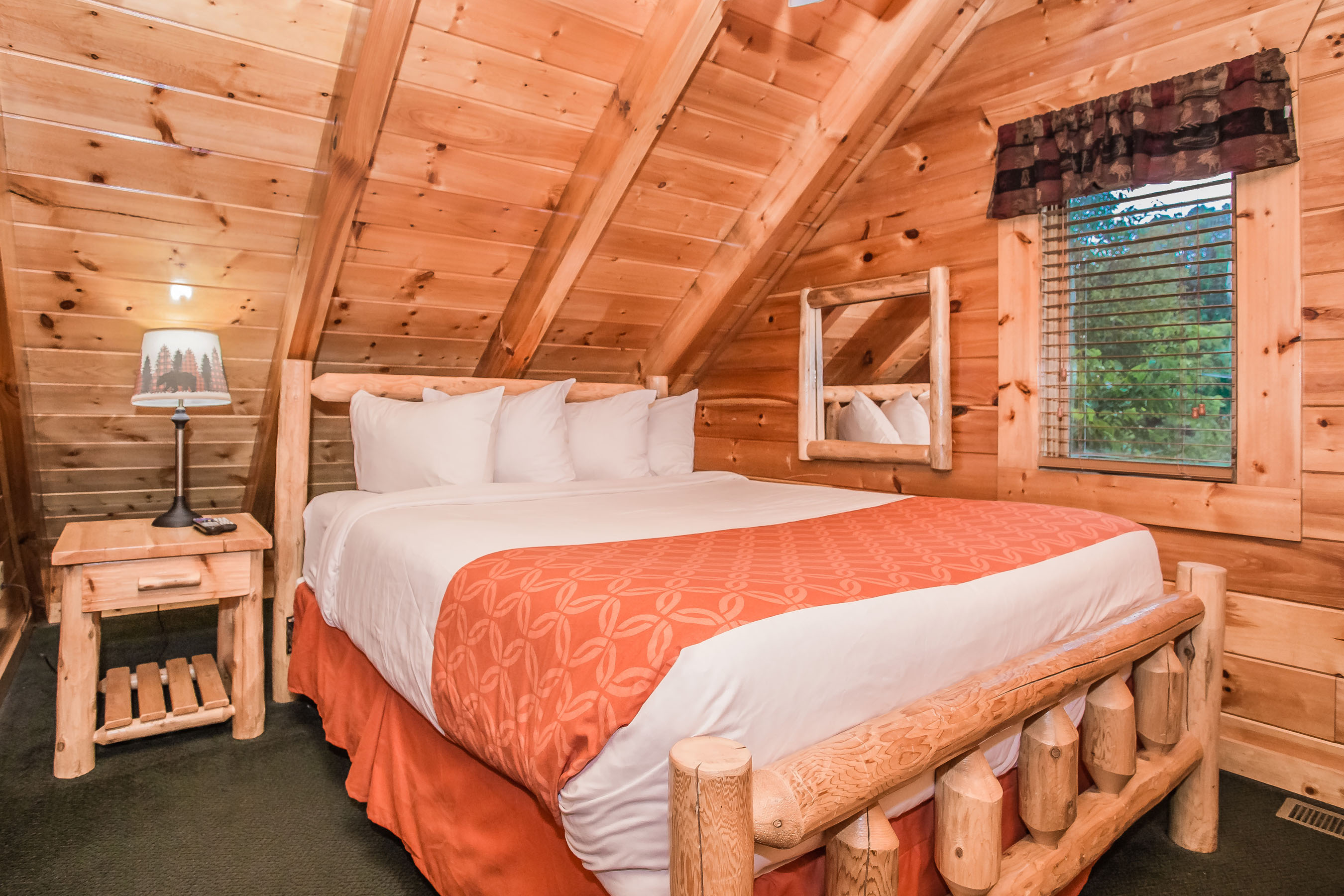 Pin Oak Travel Advantage Network