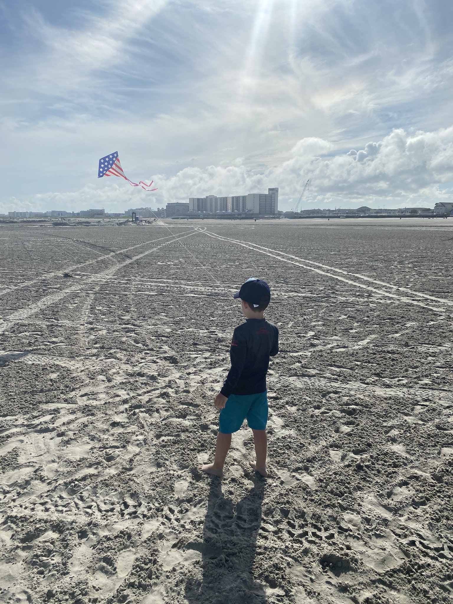 My Friend Mason First Kite ?? Flight !  Wildwood B...